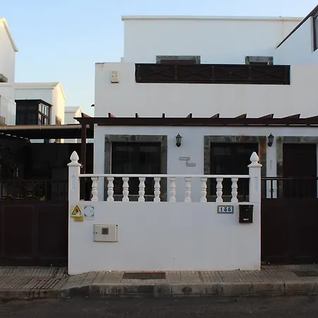Javier And Sonia'S Rooms * Playa Honda (Lanzarote)